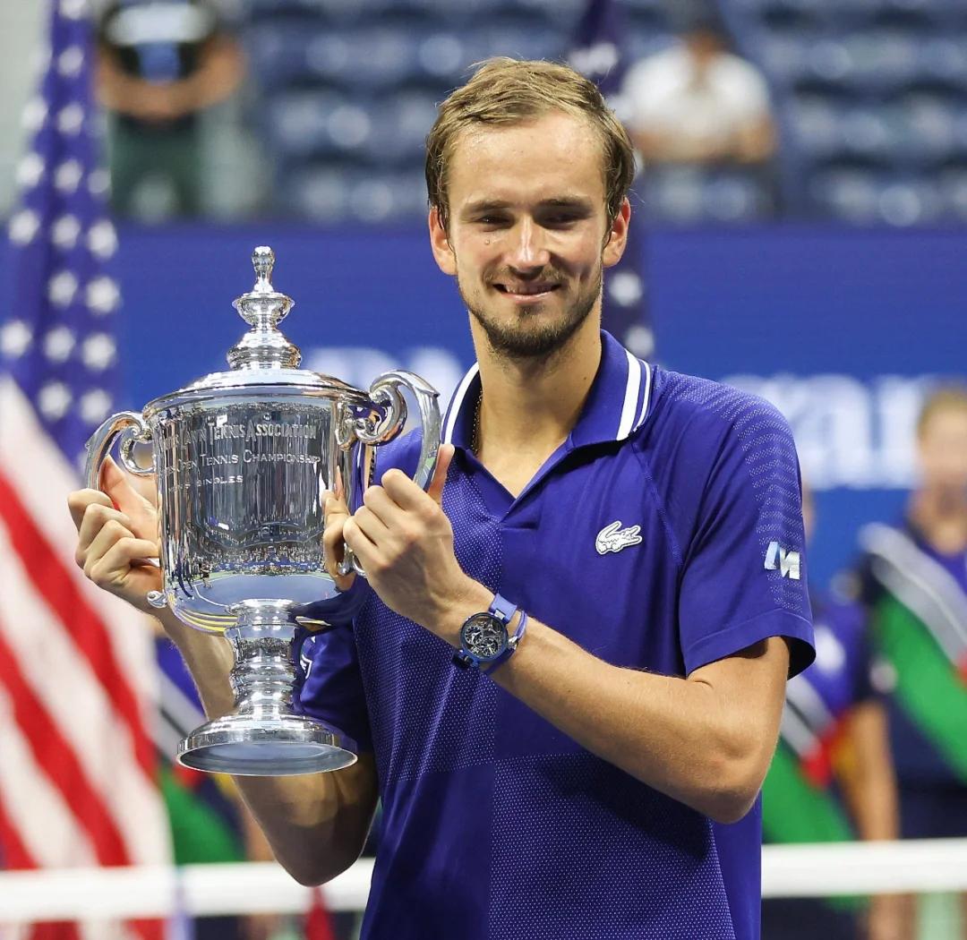 包含德国网球队横扫欧洲网球队,德约科维奇统治全场的词条 包含德国网球队横扫欧洲网球队,德约科维奇统治全场的词条