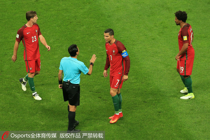 智利碾压荷兰,C罗一己之力扛起全队的简单介绍 智利碾压荷兰,C罗一己之力扛起全队的简单介绍