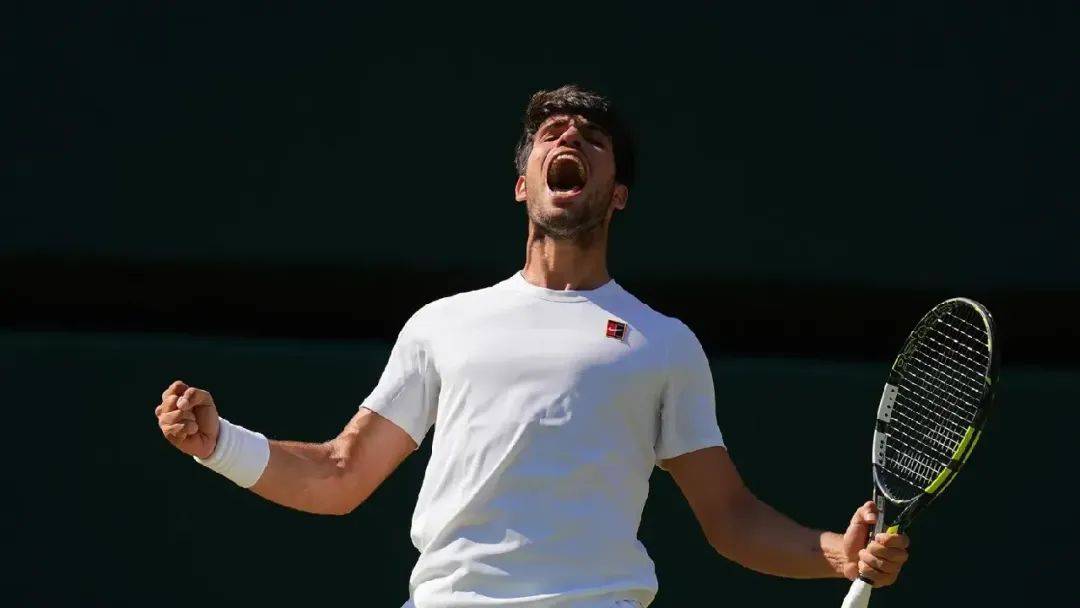 西班牙网球队轻取世界网球队，费德勒爆发神勇