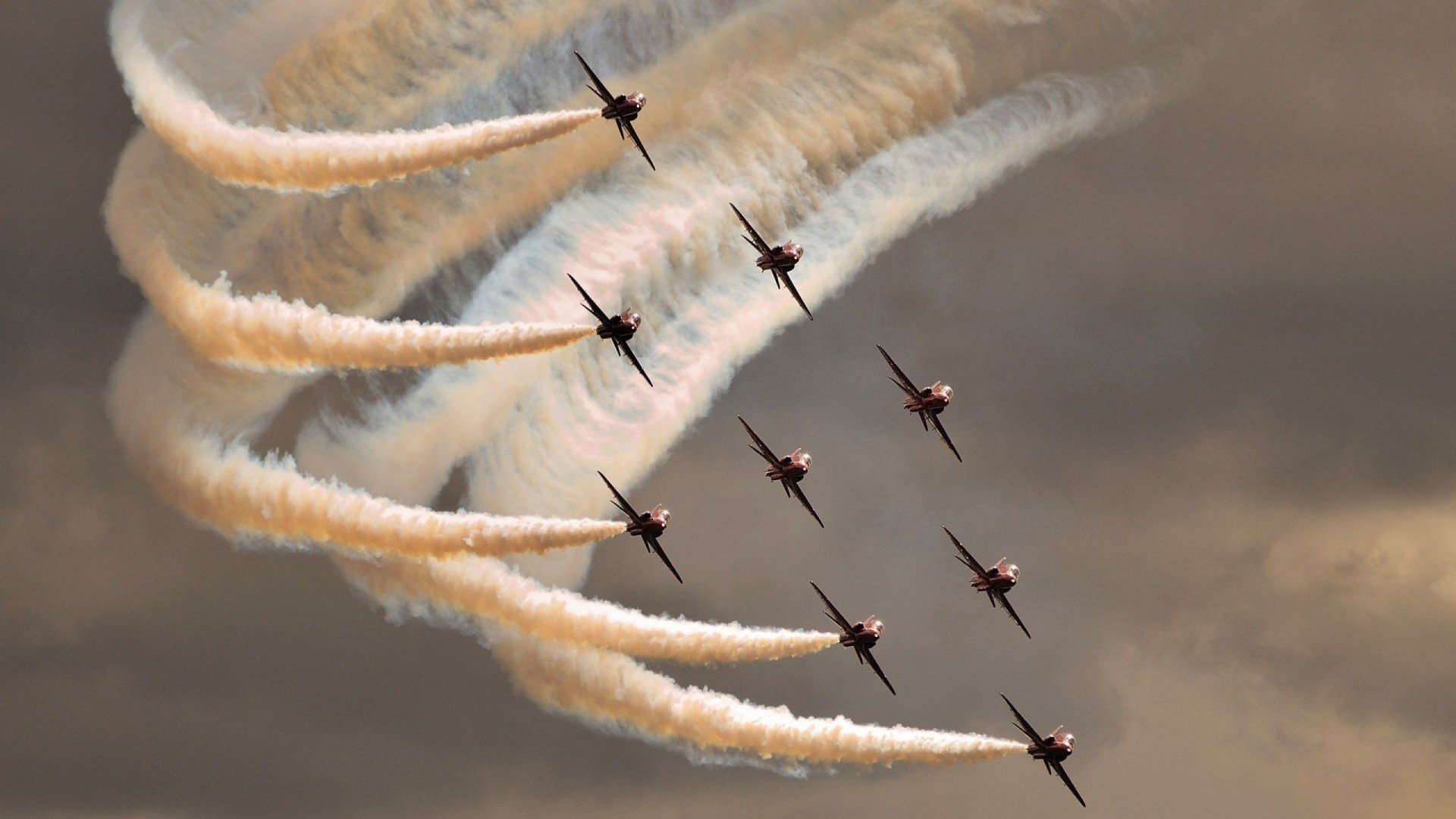 蓝色闪电与精密手术刀，阿什拉夫如何将国米推上效率之巅