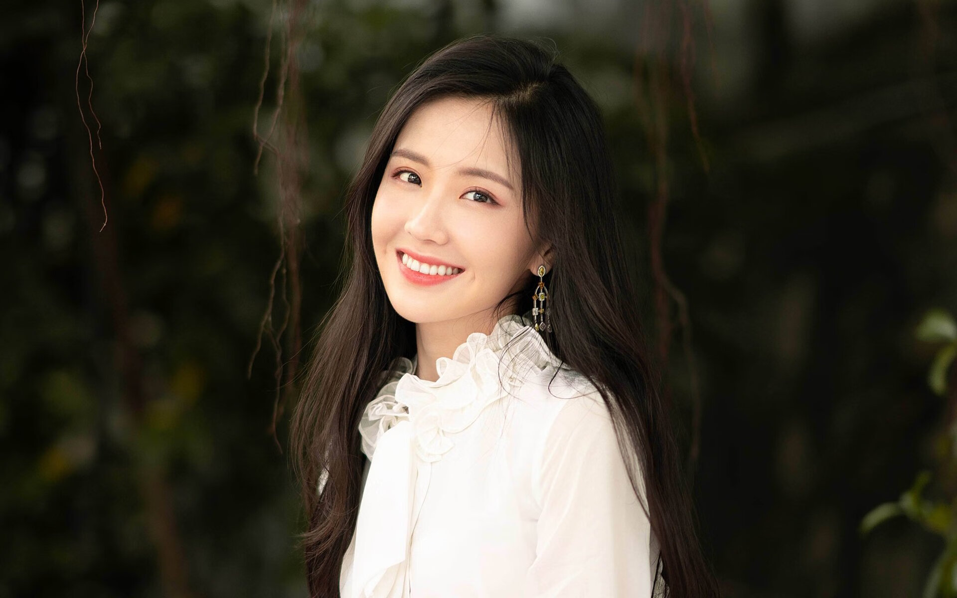 羽球双线观察，新势力崛起与王者的稳定