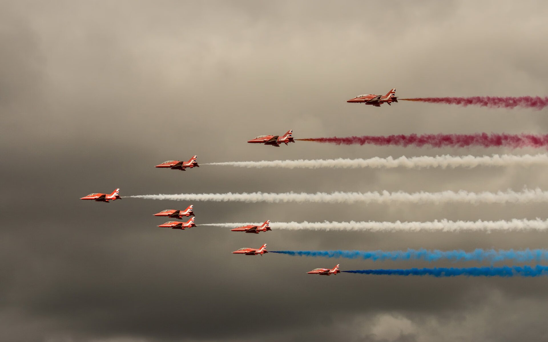 恩比德高光表现与广厦队击败吉林队，篮球世界的交相辉映